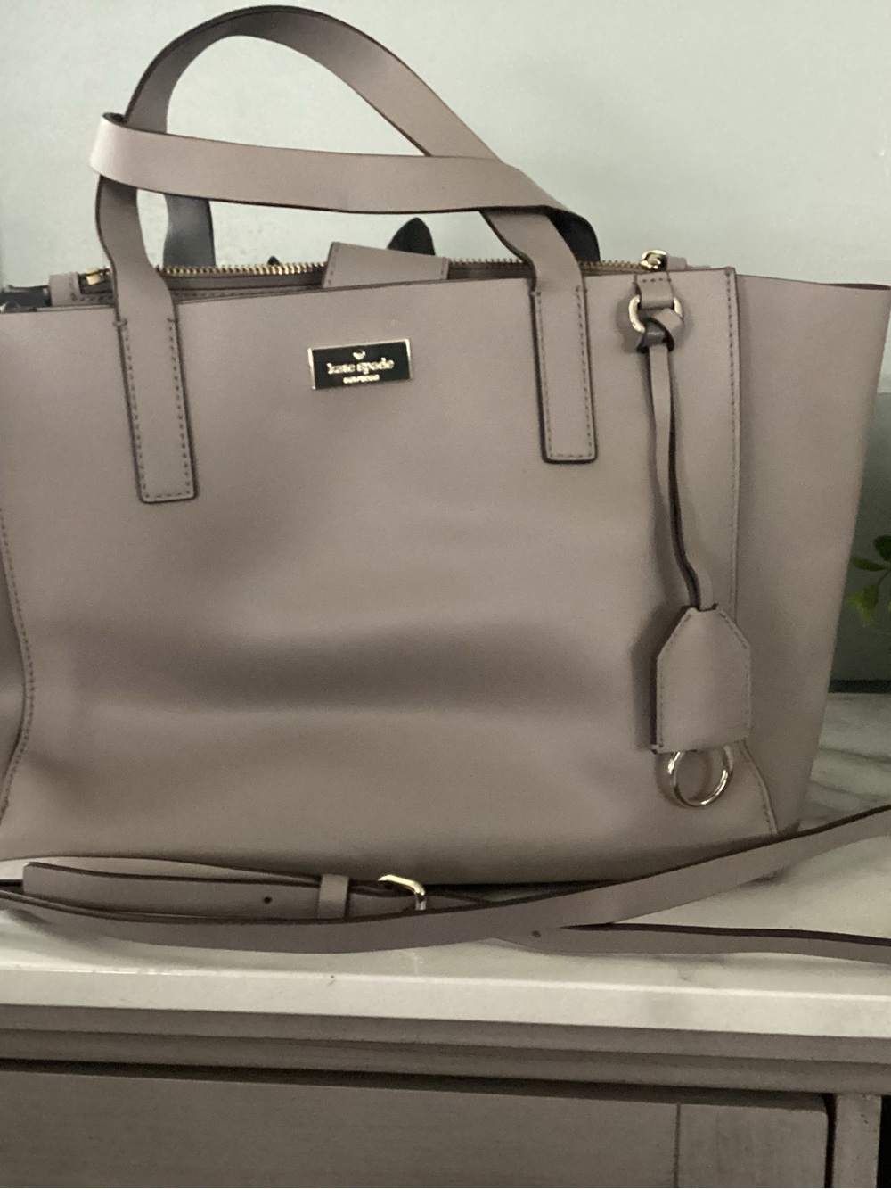 kate spade taupe tote with gold hardware(NWOT)~REASONABLE OFFERS~